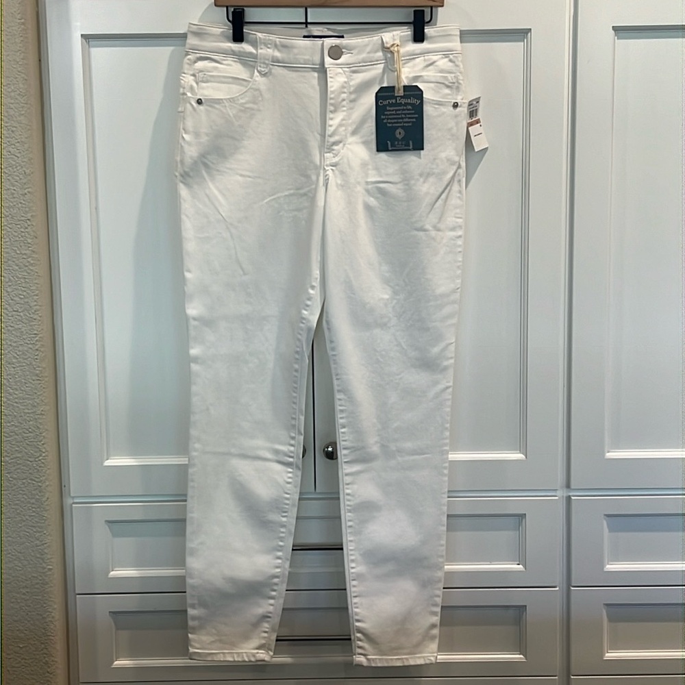 Democracy jeans